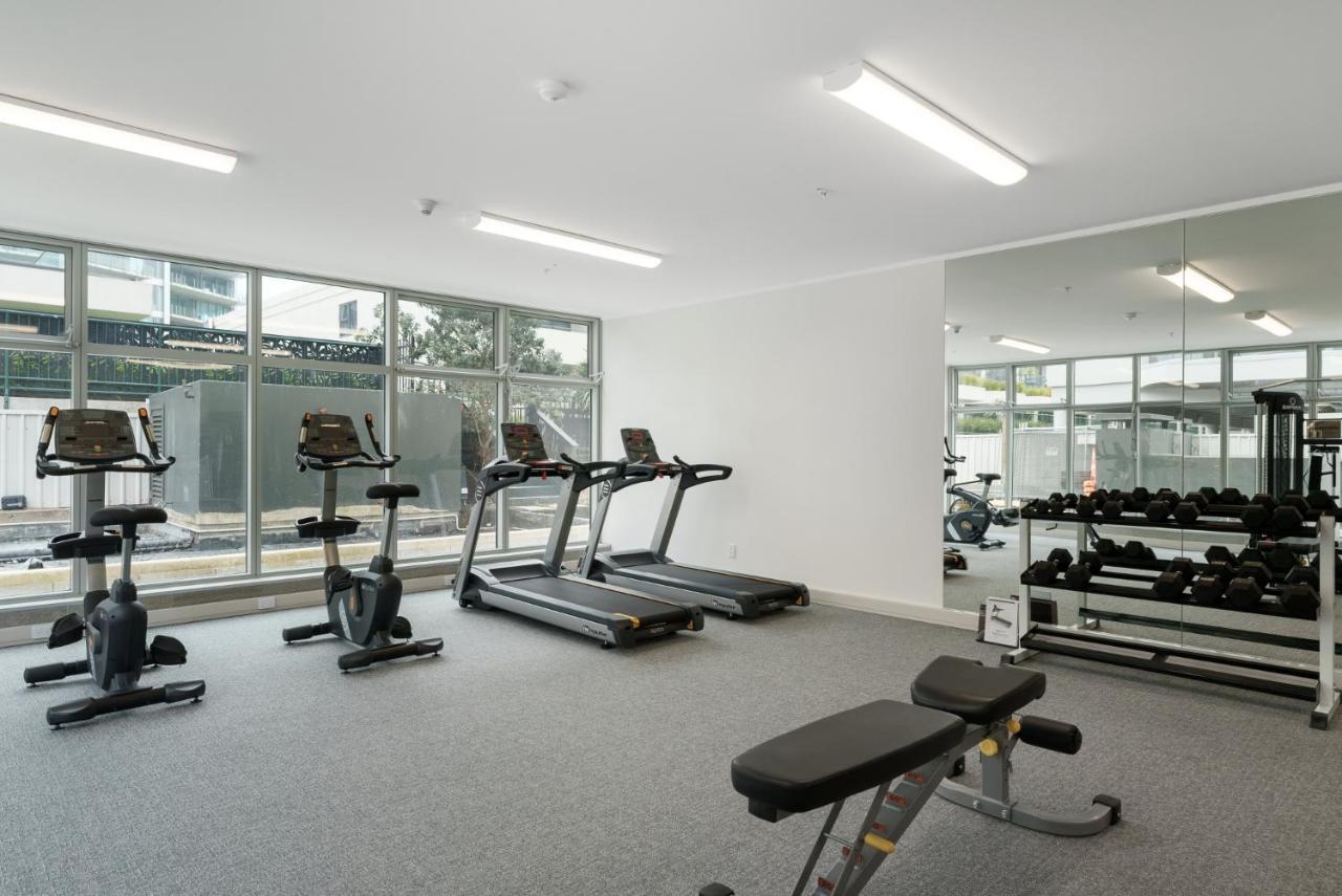 Oceanside Apartment With Garden Views Mount Maunganui Dış mekan fotoğraf