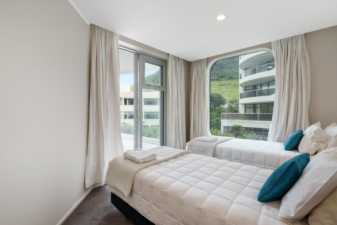 Oceanside Apartment With Garden Views Mount Maunganui Dış mekan fotoğraf