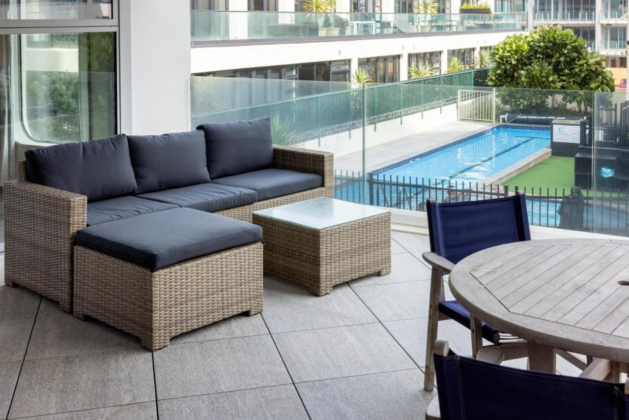 Oceanside Apartment With Garden Views Mount Maunganui Dış mekan fotoğraf